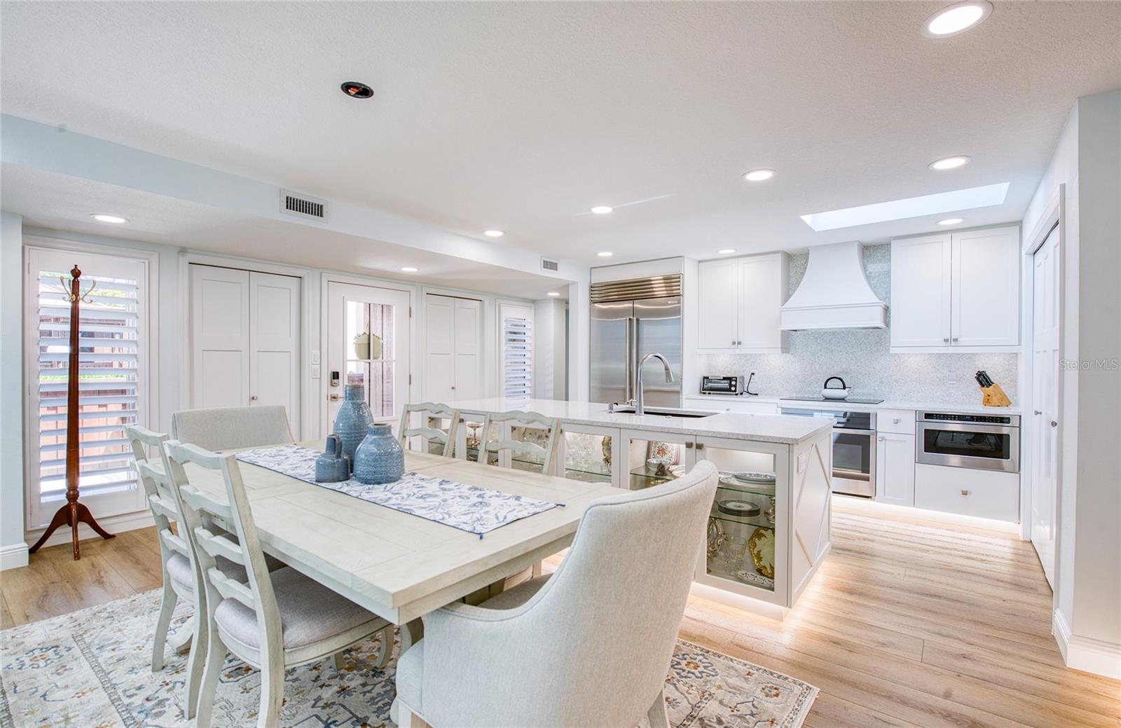 PELICAN CREEK VILLAGE CONDO - Residential