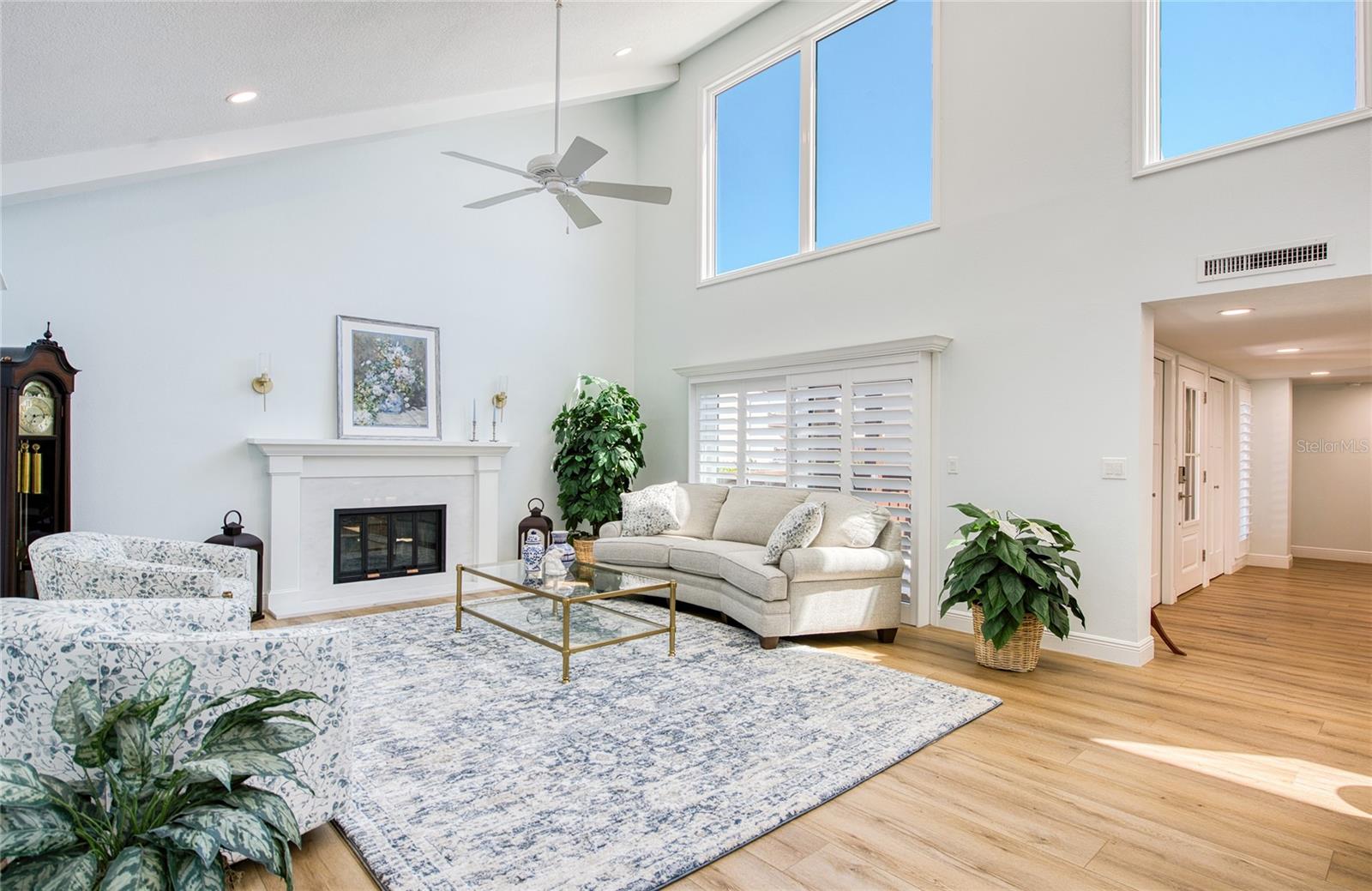 PELICAN CREEK VILLAGE CONDO - Residential