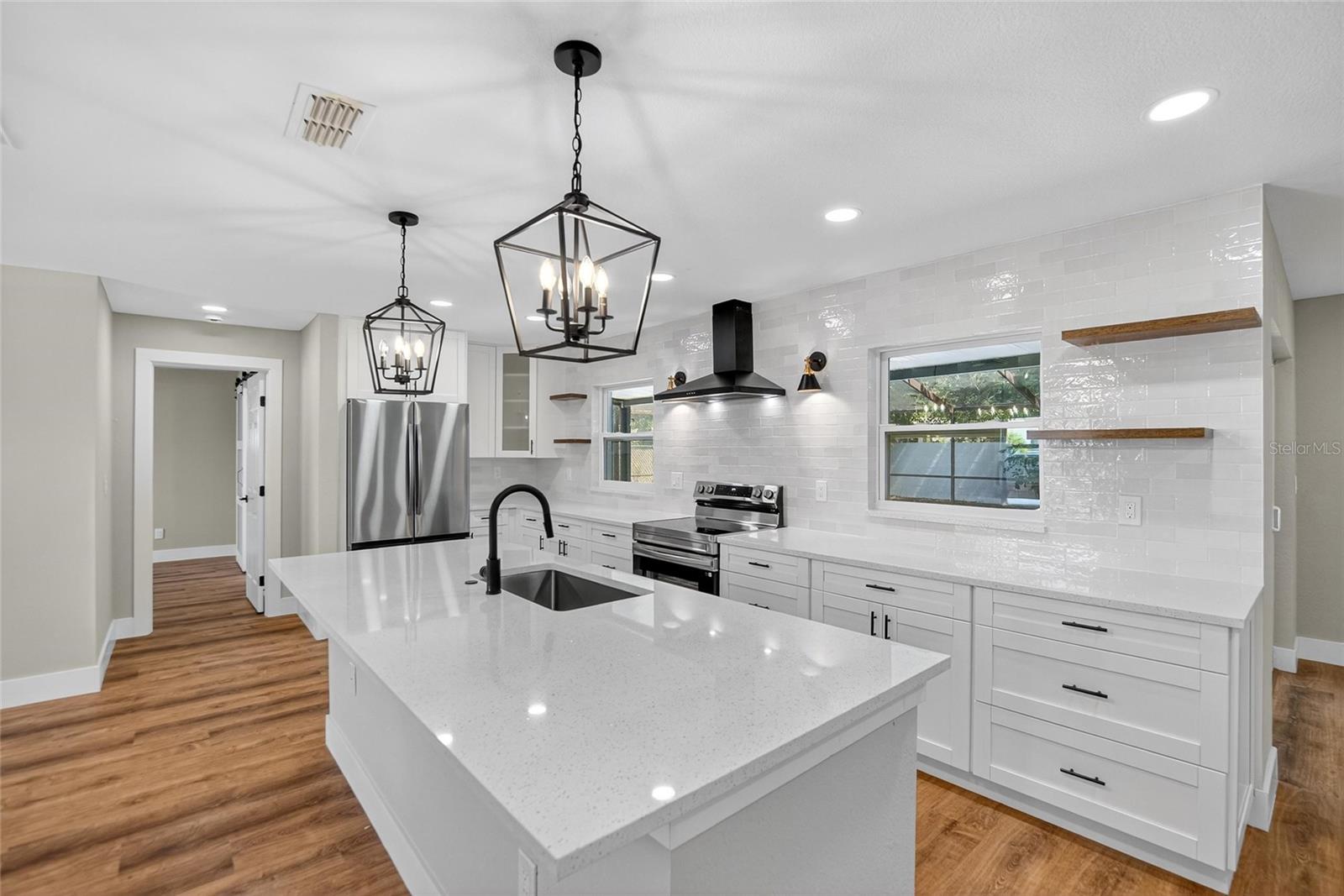 WOODBERY ESTATES FIRST ADDITIO - Residential