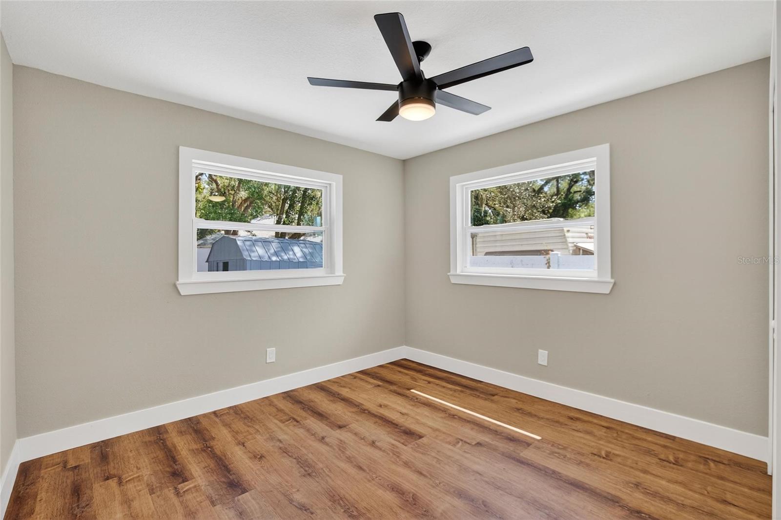 WOODBERY ESTATES FIRST ADDITIO - Residential