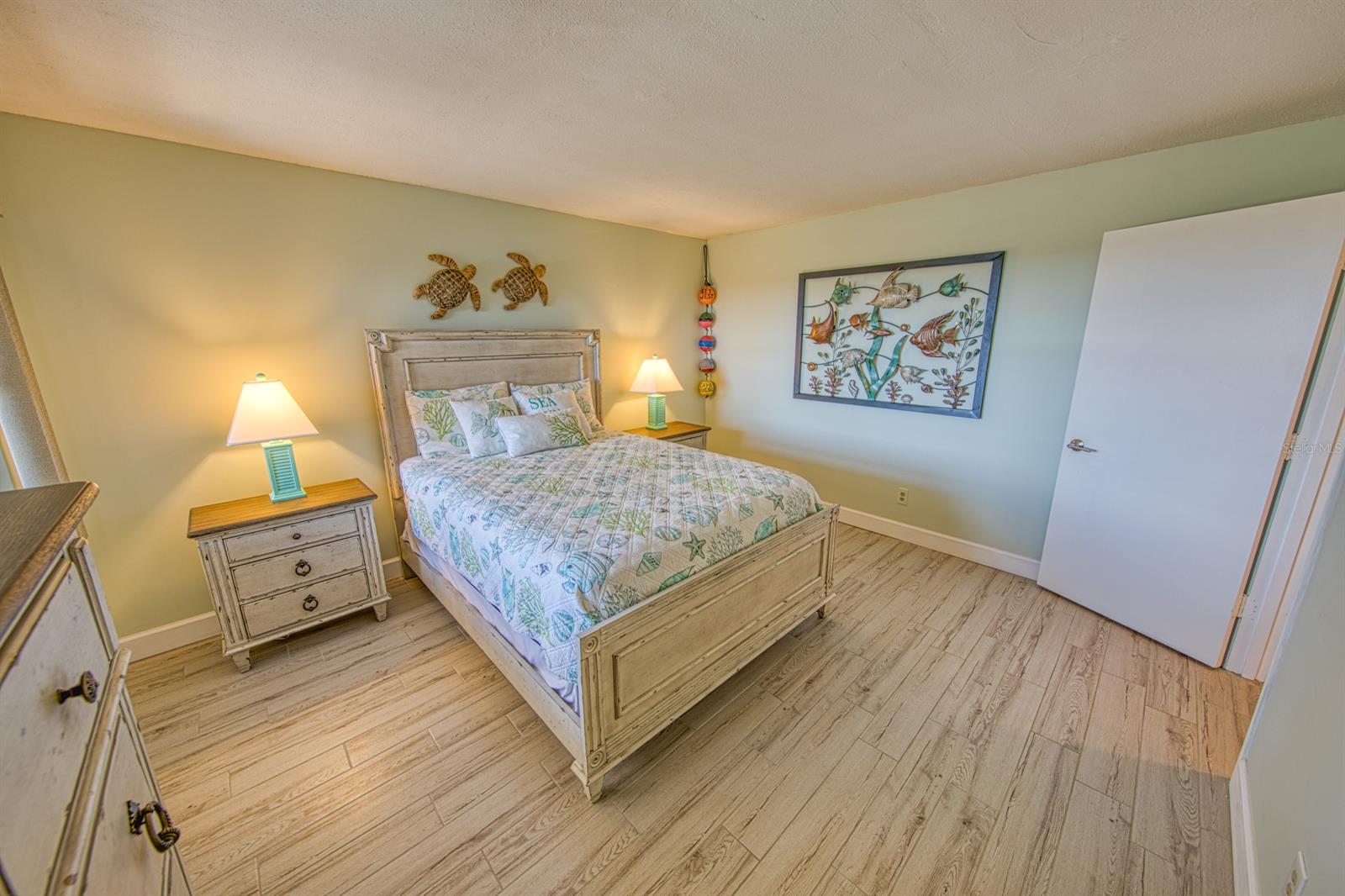 Lighthouse Shores Condo - Residential