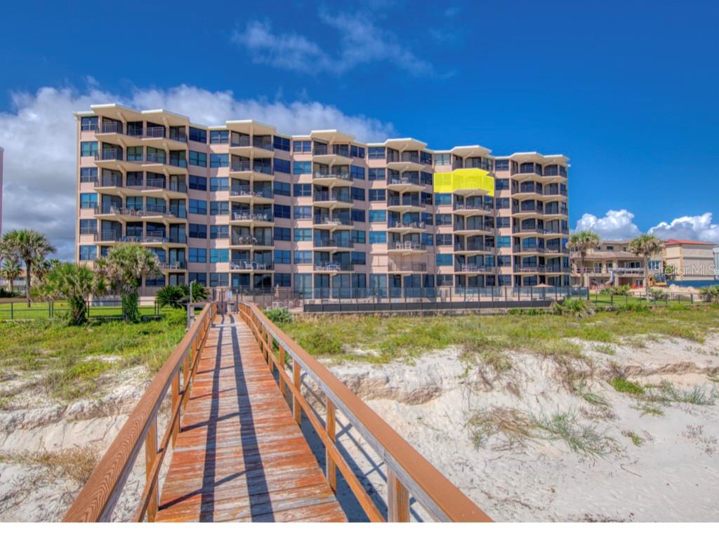 Lighthouse Shores Condo - Residential