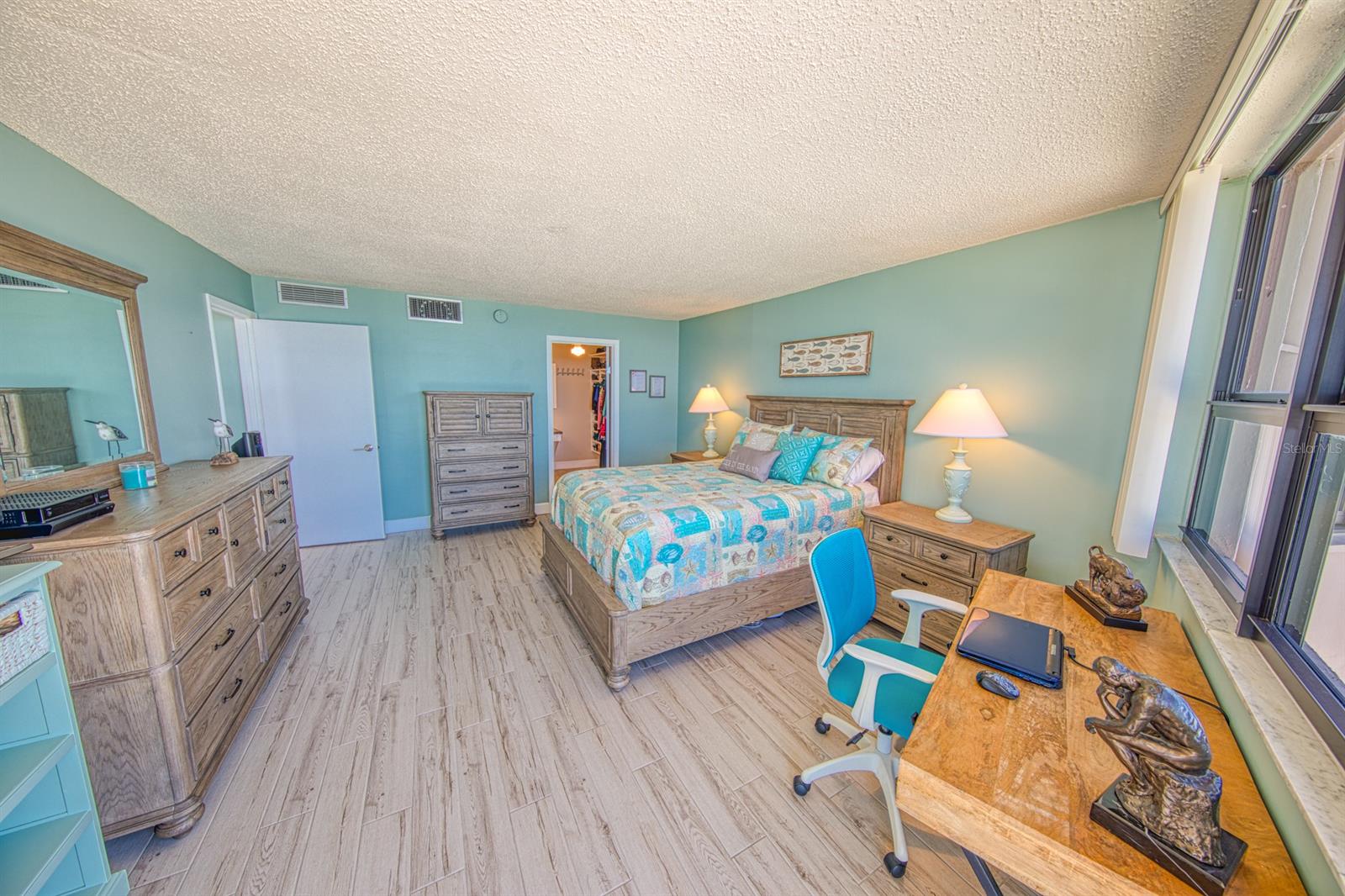 Lighthouse Shores Condo - Residential