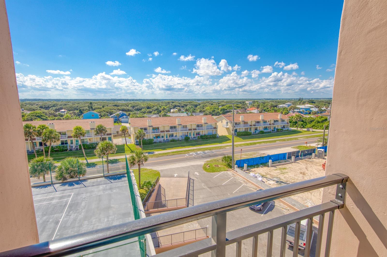 Lighthouse Shores Condo - Residential