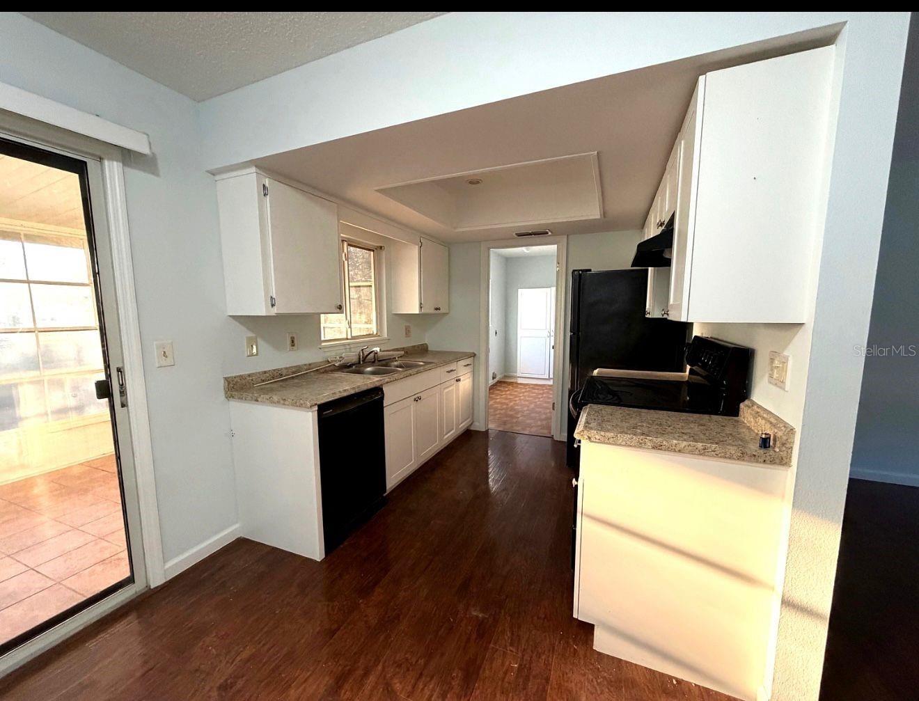 PALM CAY UN 02 - Residential