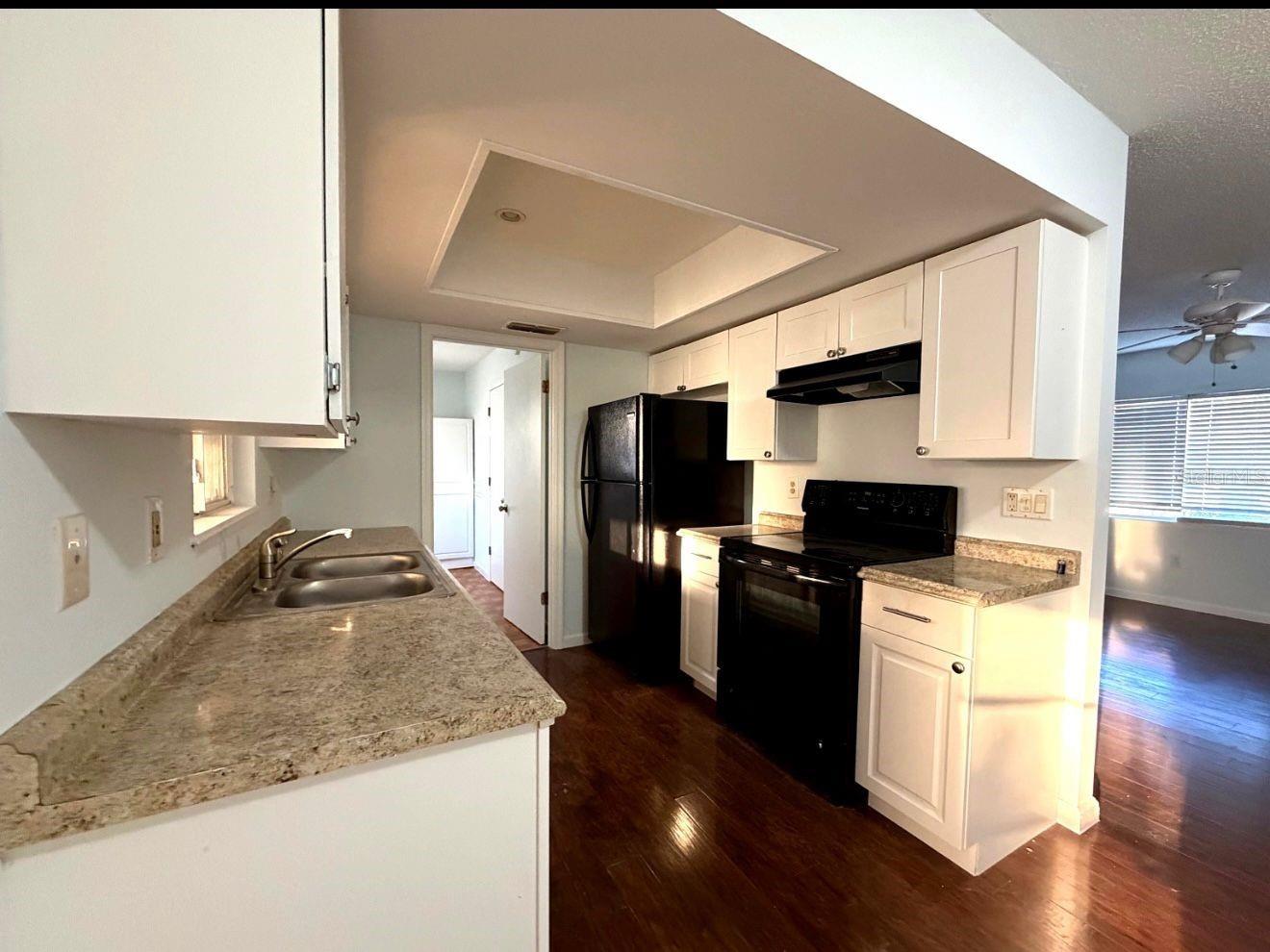 PALM CAY UN 02 - Residential