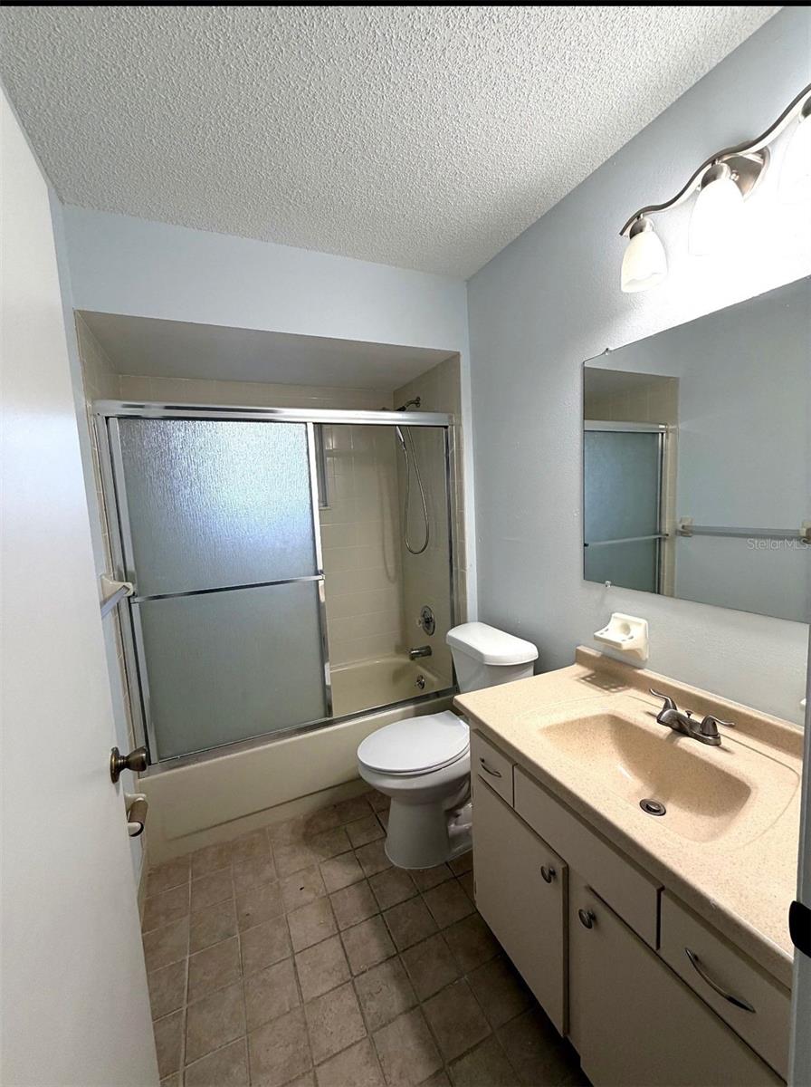 PALM CAY UN 02 - Residential