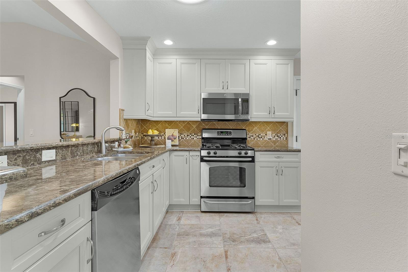 634 ALLENWOOD LOOP