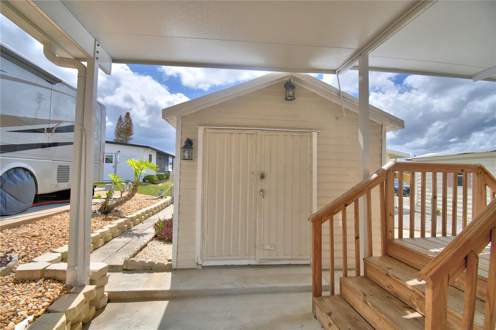 WEST VIEW RIDGE RESORTS INC - Residential