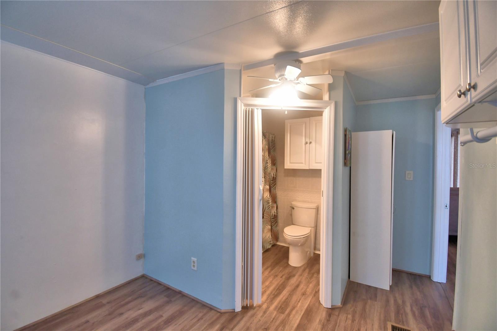 WEST VIEW RIDGE RESORTS INC - Residential