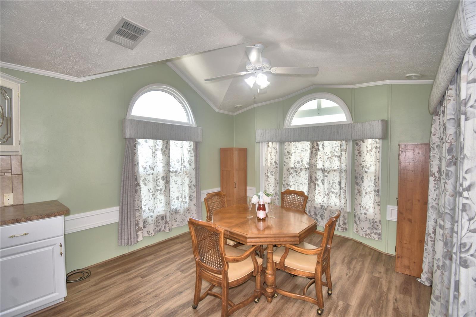 WEST VIEW RIDGE RESORTS INC - Residential