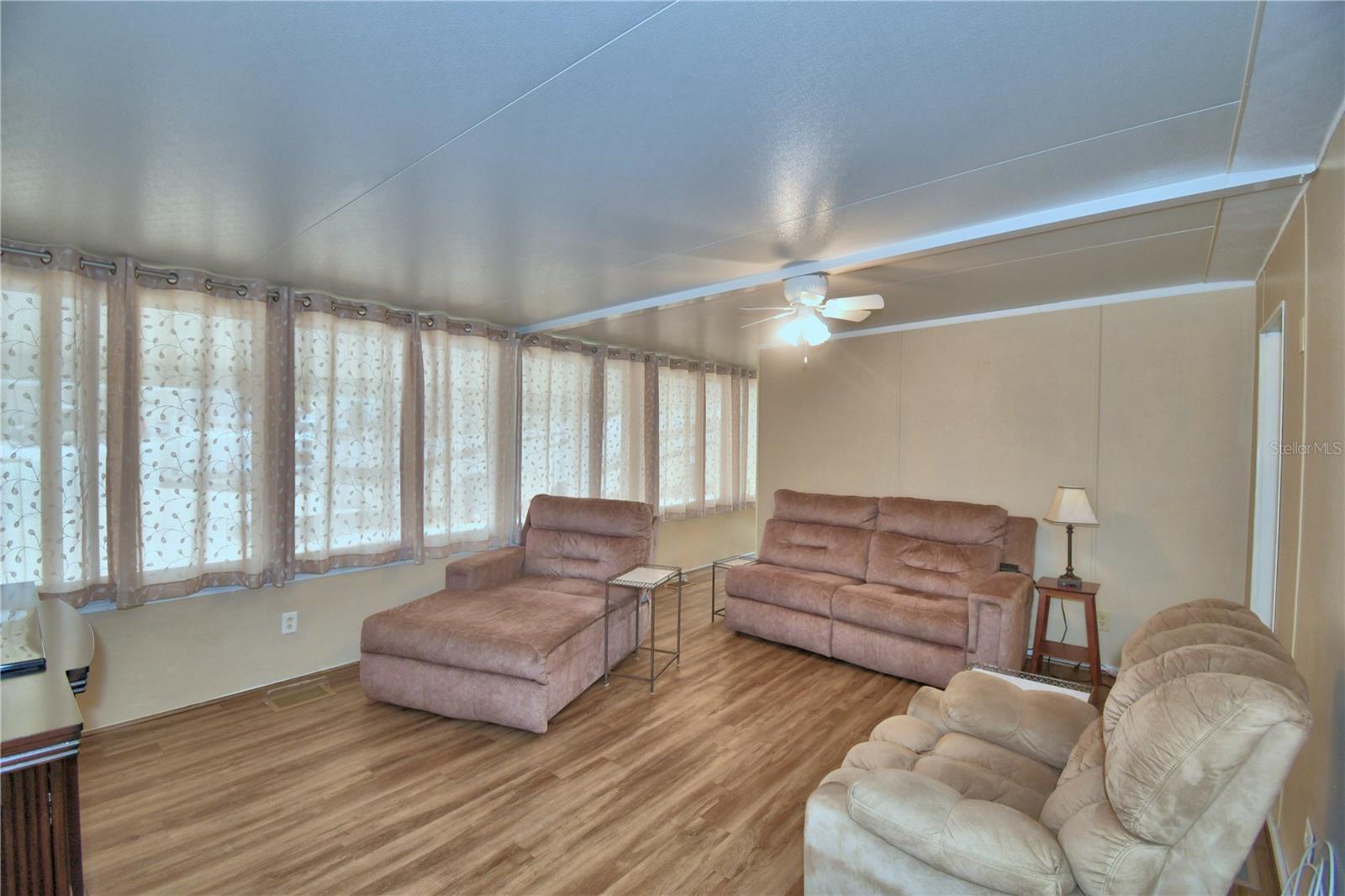 WEST VIEW RIDGE RESORTS INC - Residential