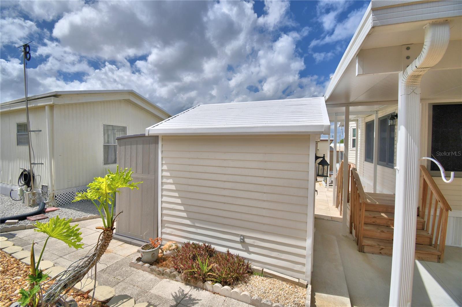 WEST VIEW RIDGE RESORTS INC - Residential