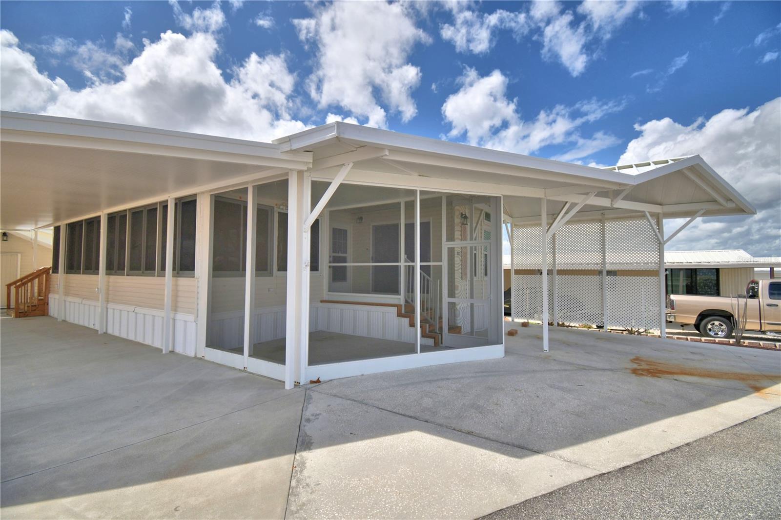 WEST VIEW RIDGE RESORTS INC - Residential