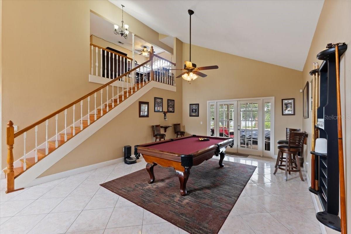 425 STERLING LAKE DRIVE