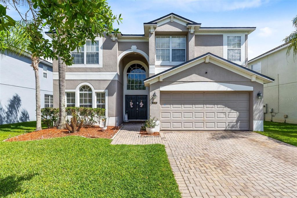 Photo of 529 Cortona Drive, Orlando, FL 32828 (MLS # O6403308)