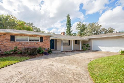 A home in WINTER PARK