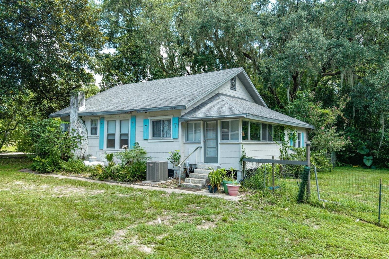 8460 E MAGNOLIA STREET