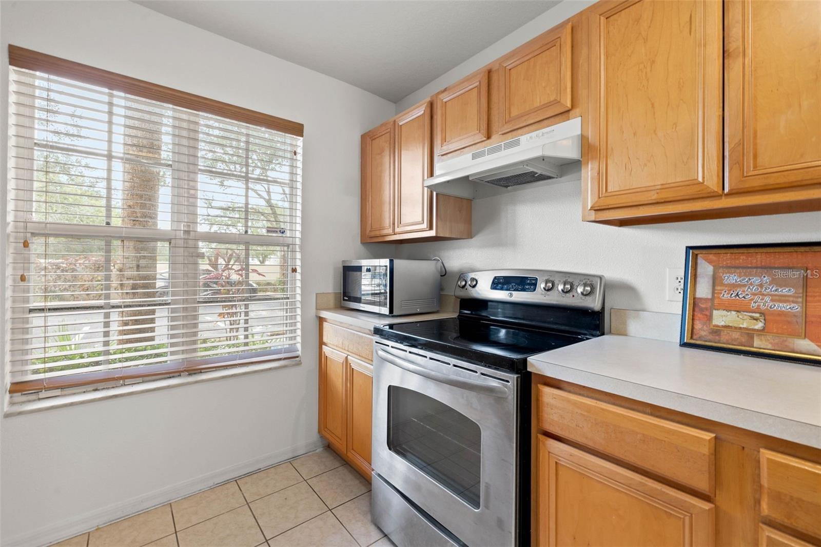 WATERFORD TWNHMS - Residential Lease