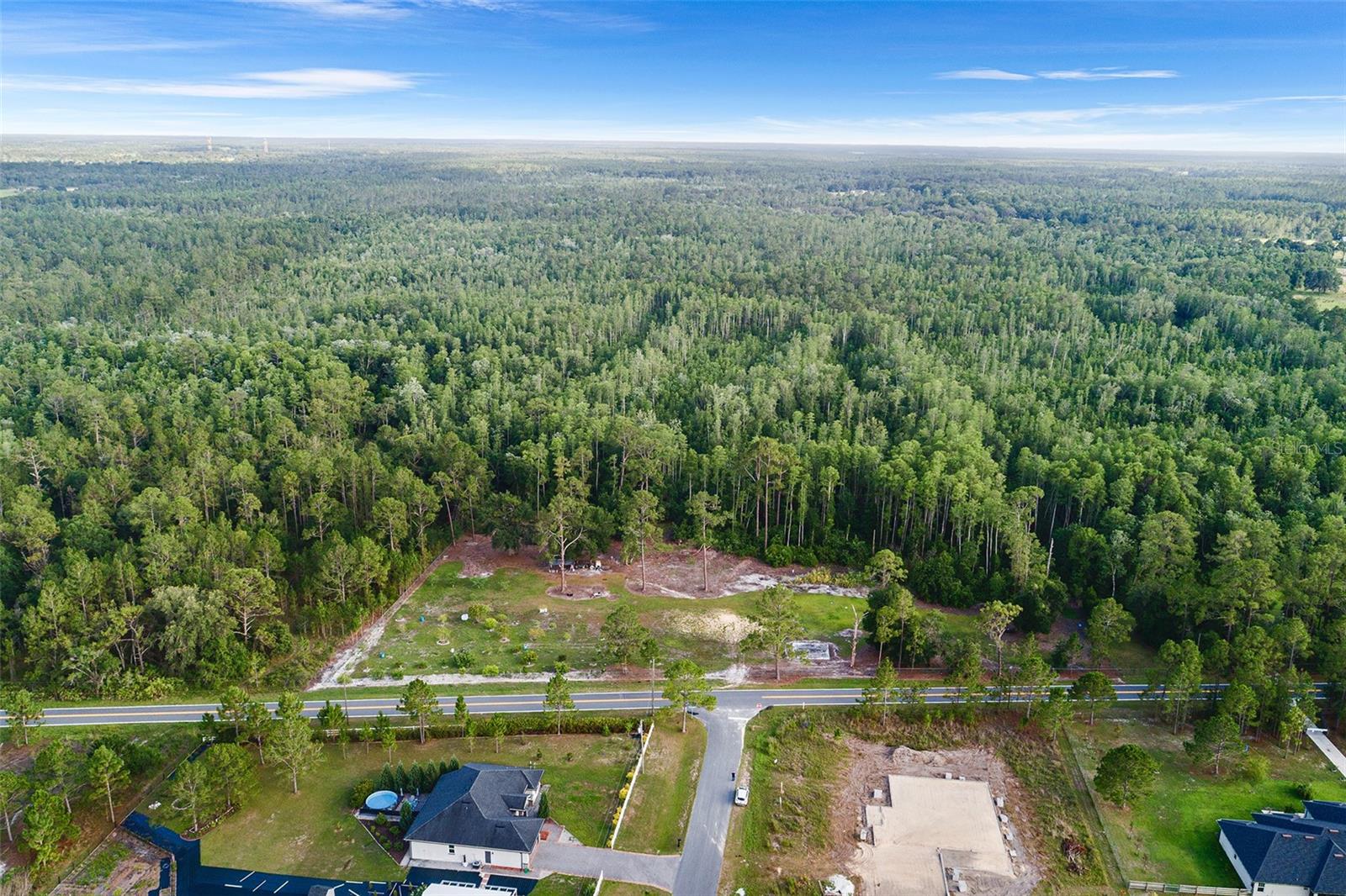 MATTINIS RETREATS - Land