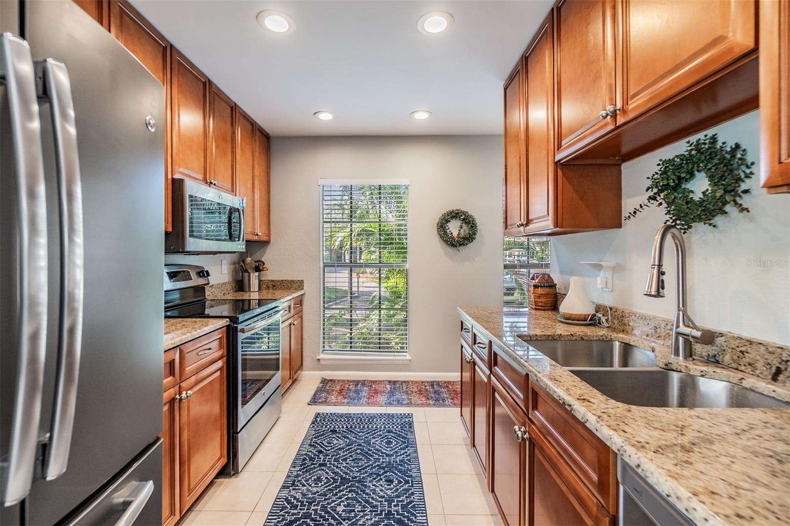 1515 BAYSHORE BOULEVARD 38