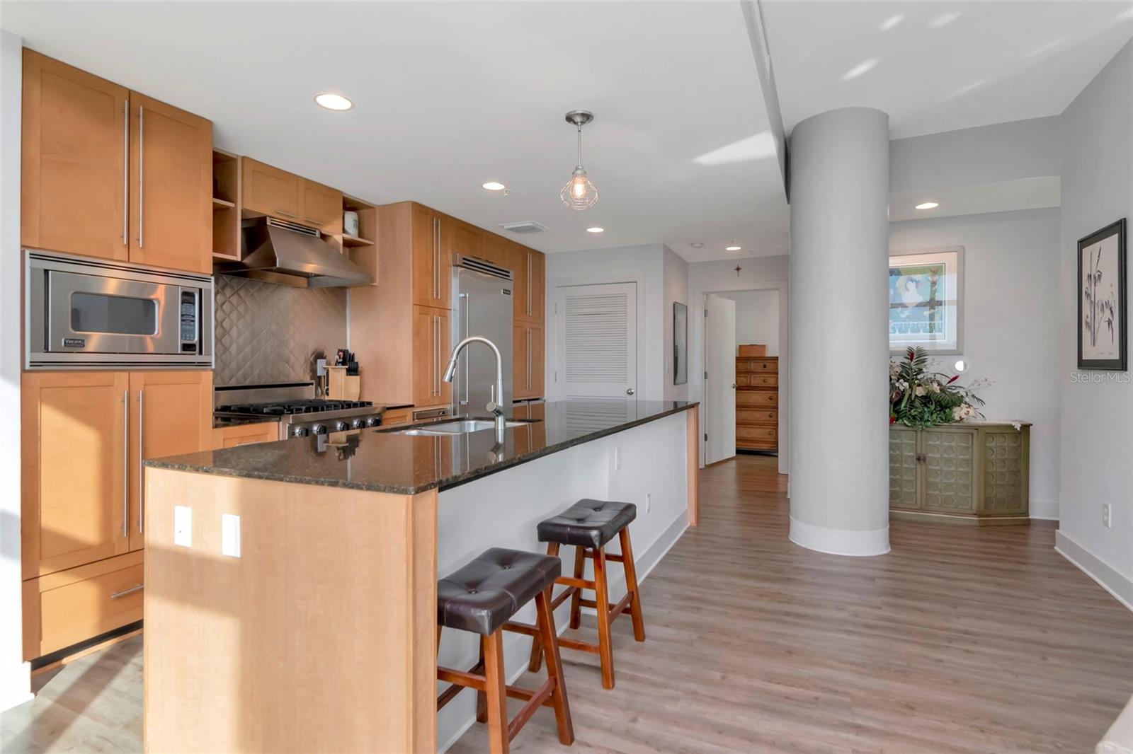 GRAND CENTRAL AT KENNEDHY - Residential