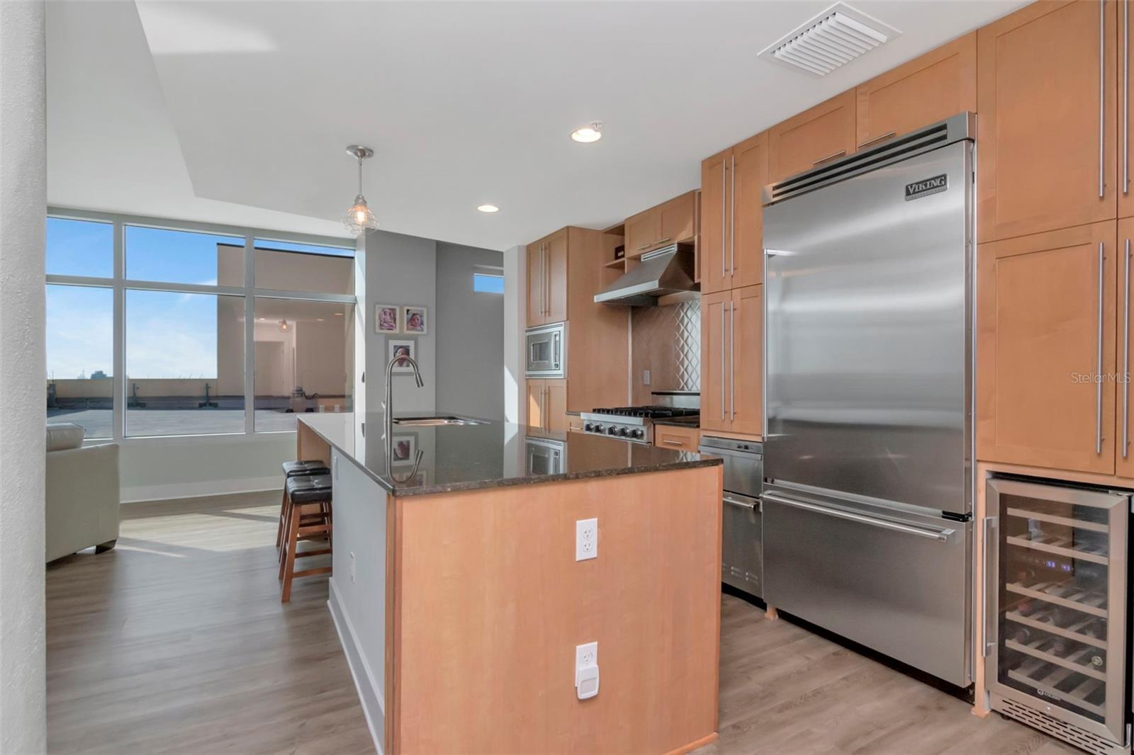 GRAND CENTRAL AT KENNEDHY - Residential