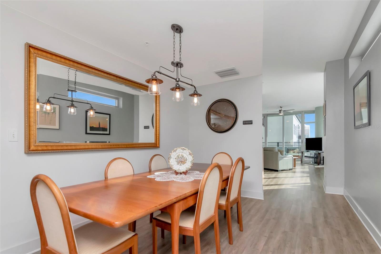 GRAND CENTRAL AT KENNEDHY - Residential