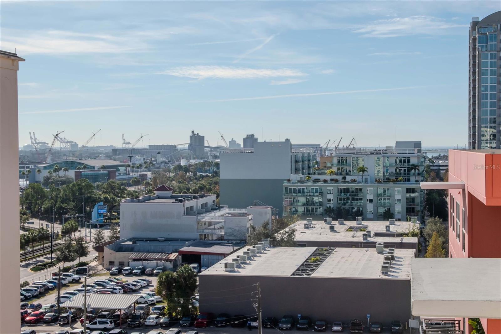 GRAND CENTRAL AT KENNEDHY - Residential