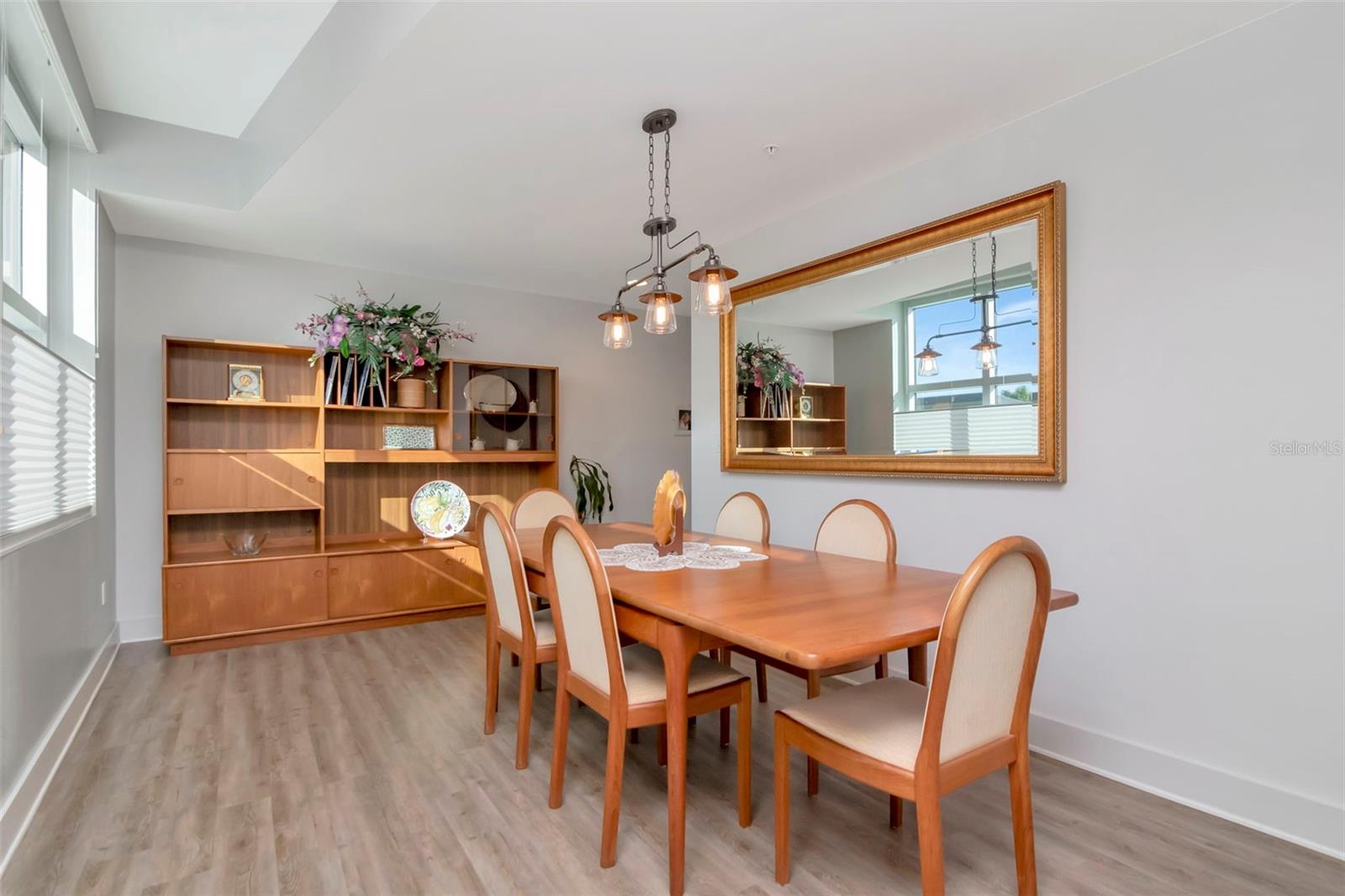 GRAND CENTRAL AT KENNEDHY - Residential