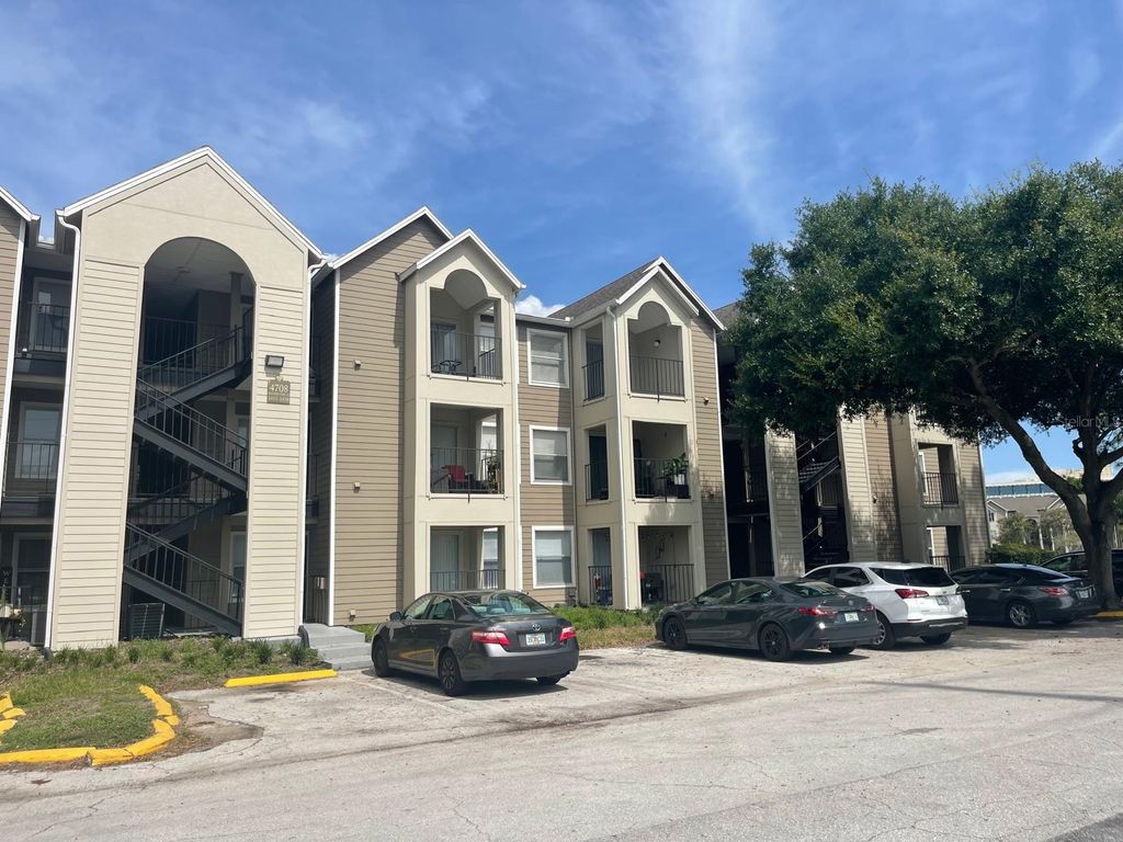 Photo of 4708 Walden Circle #1835, Orlando, FL 32811 (MLS # O6406752)