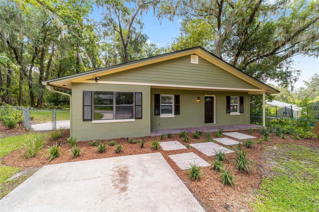 Photo of 755 SE 29th Terrace, Ocala, FL 34471 (MLS # OM726988)