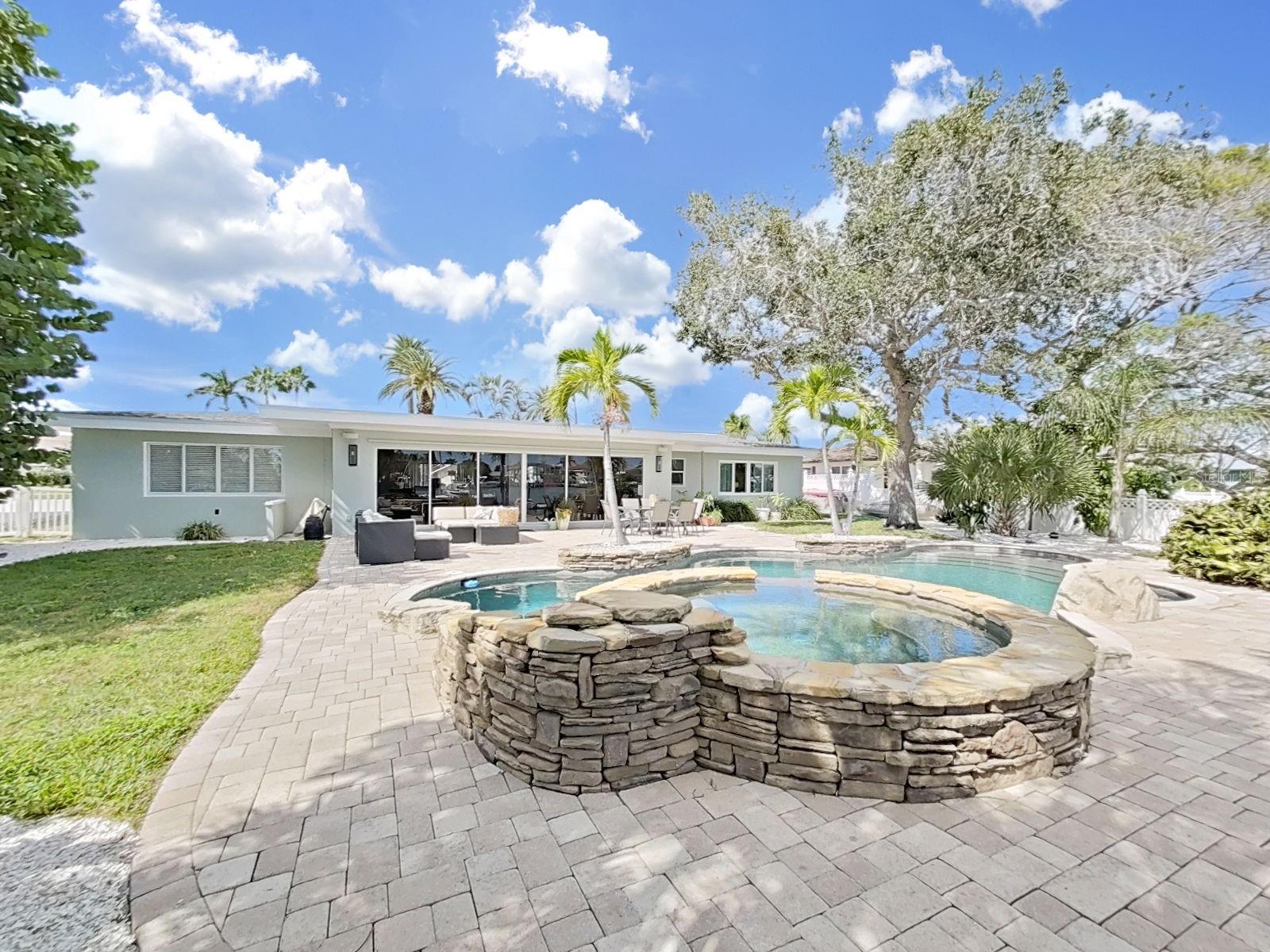 BATH CLUB ESTATES - Residential