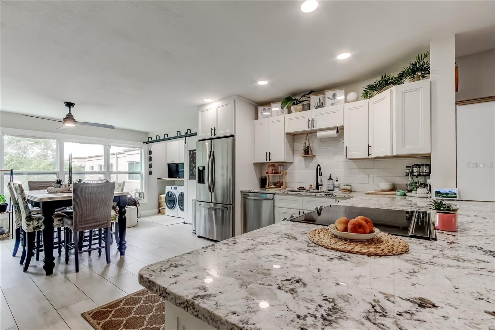 ON TOP OF THE WORLD - Residential