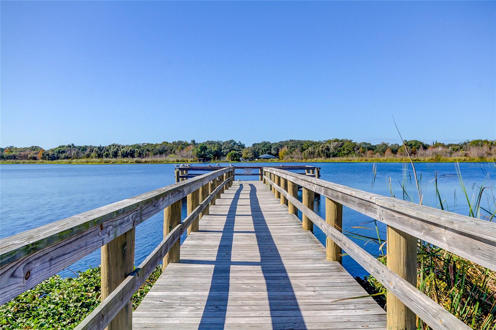 ON TOP OF THE WORLD - Residential