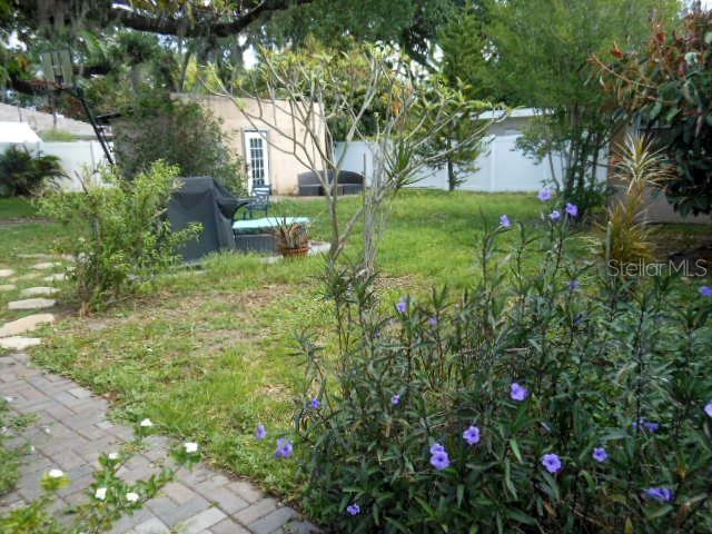 MEADOWS ESTATES - Residential