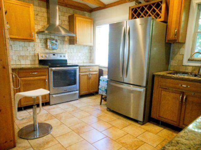 MEADOWS ESTATES - Residential