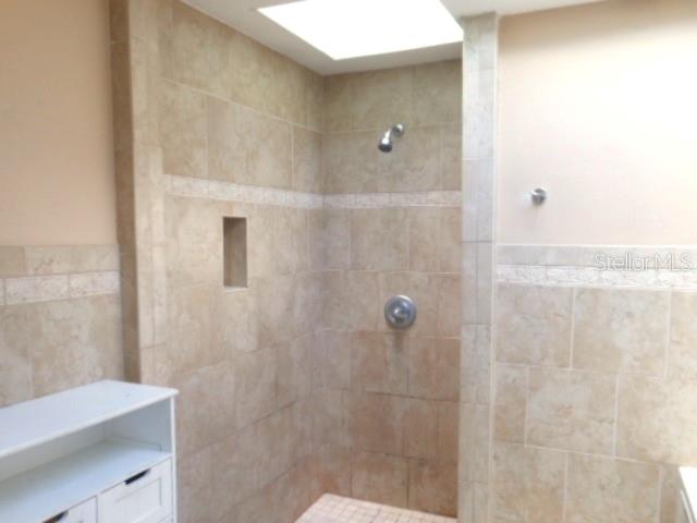 MEADOWS ESTATES - Residential