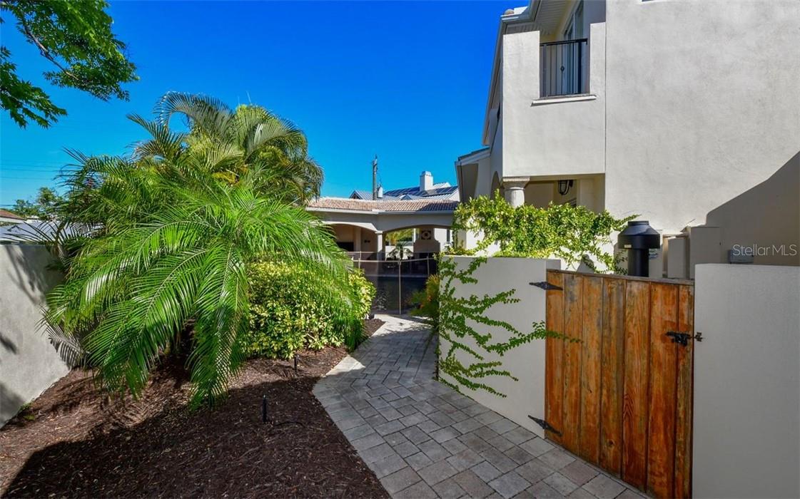 LIDO C - Residential Lease