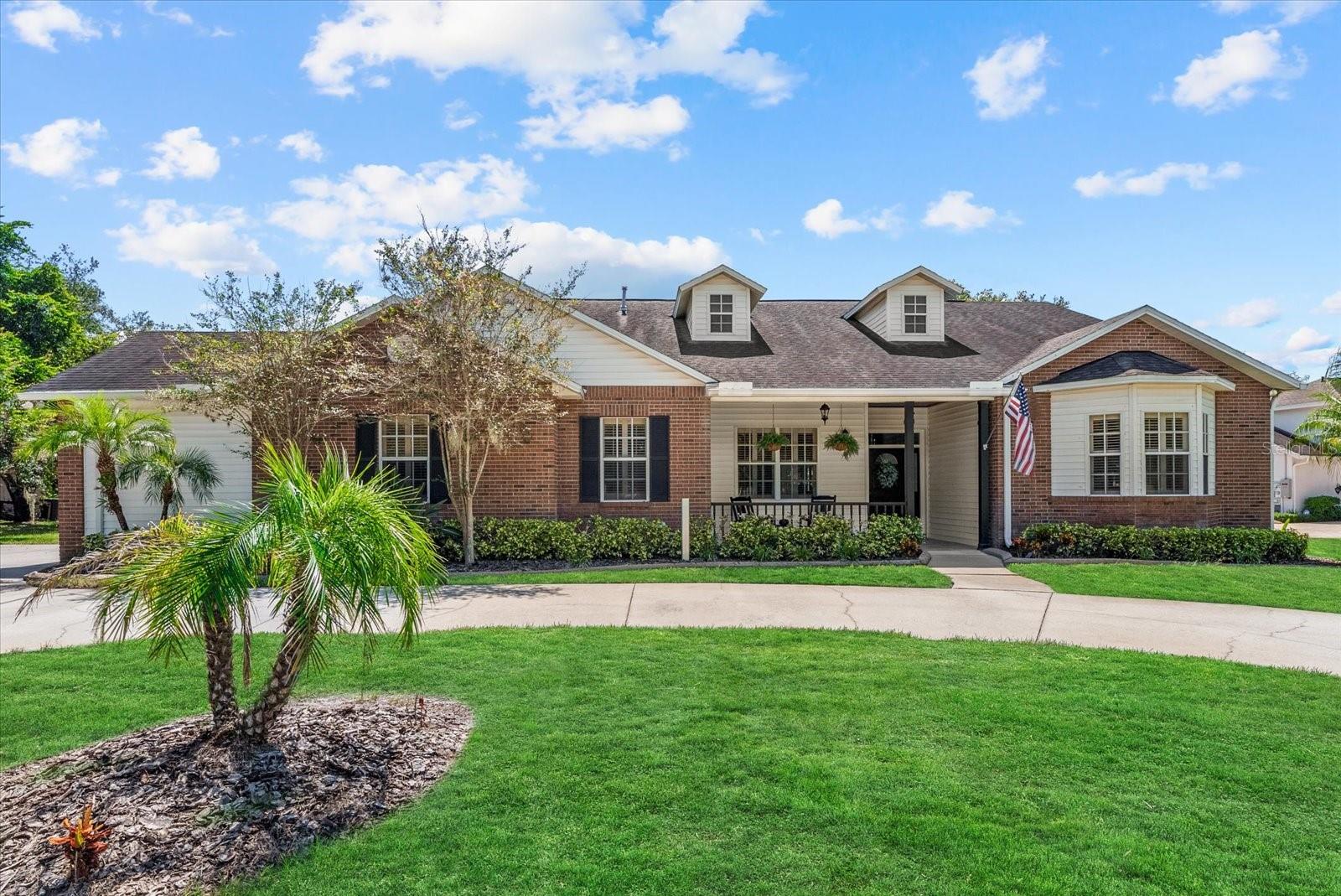8805 CROSSWOOD COURT