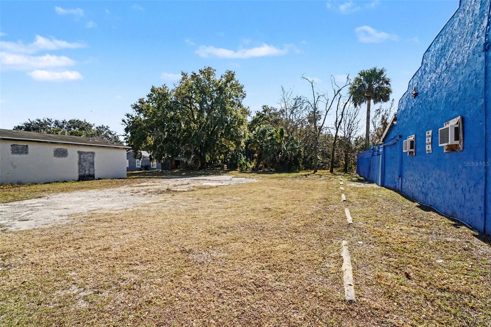 1013 HISTORIC GOLDSBORO BOULEVARD