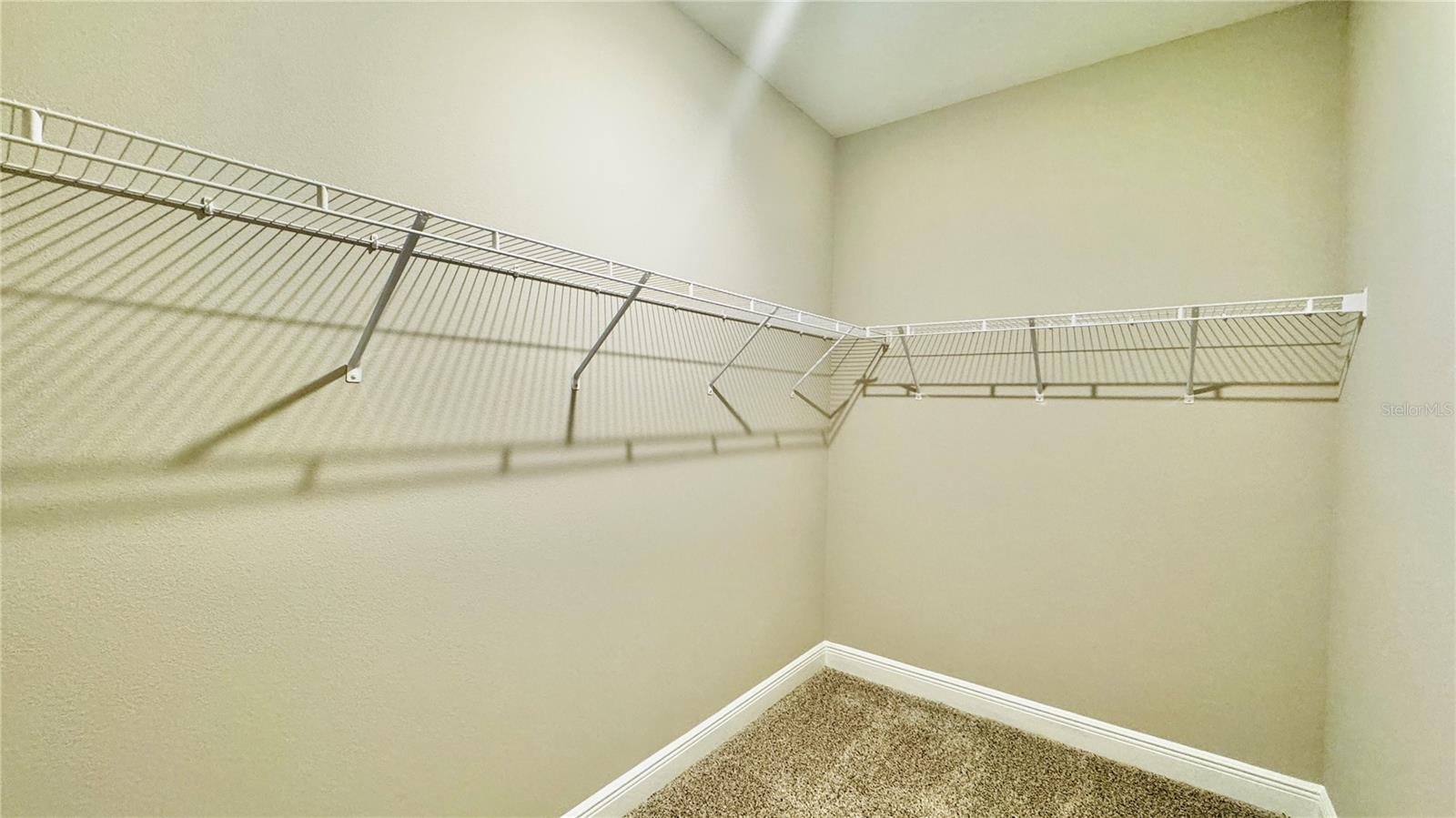 SILVER SPRINGS BUNGALOWS - Residential Lease