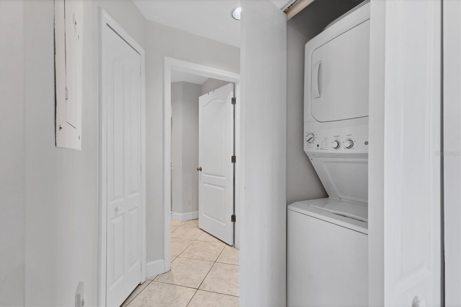 BOLLETTIERI RESORT VILLAS II A - Residential Lease