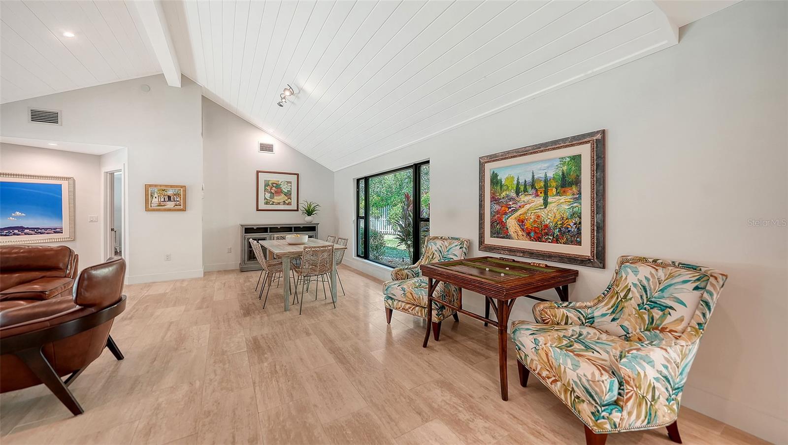 THE LANDINGS - Residential