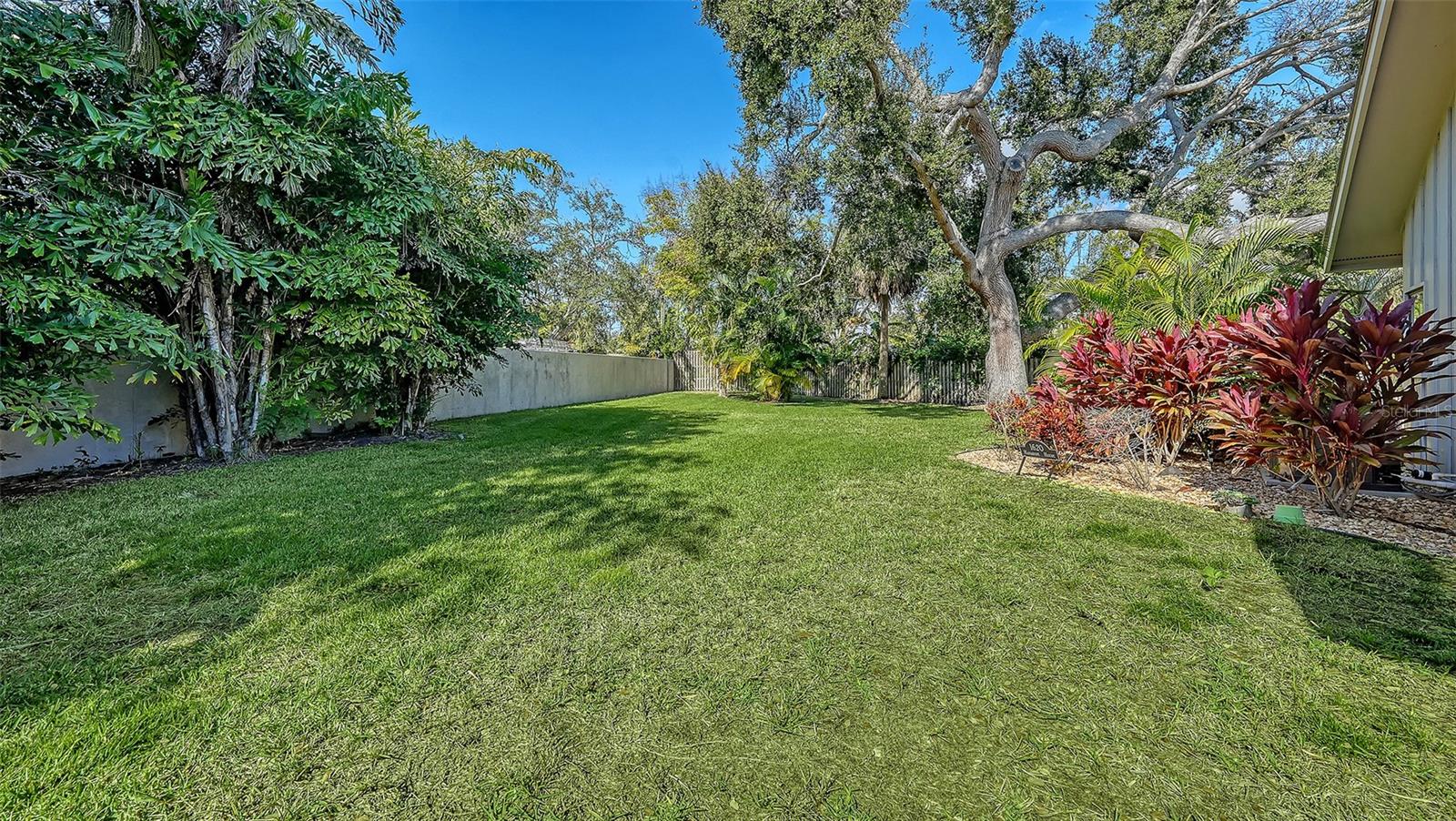 THE LANDINGS - Residential