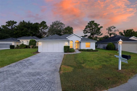 Photo of 11474 SW 69th Cir, Ocala, FL 34476 (MLS # OM733257)