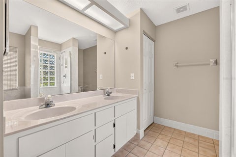 Tiny photo for 11474 SW 69th Cir, Ocala, FL 34476 (MLS # OM733257)