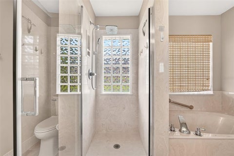 Tiny photo for 11474 SW 69th Cir, Ocala, FL 34476 (MLS # OM733257)