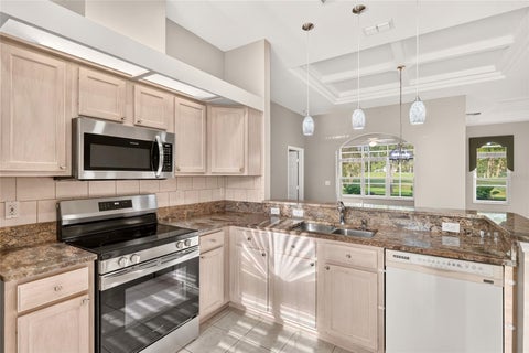 Tiny photo for 11474 SW 69th Cir, Ocala, FL 34476 (MLS # OM733257)