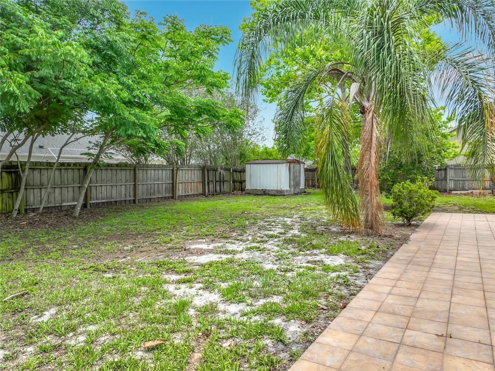 MIDDLETON OAKS - Residential